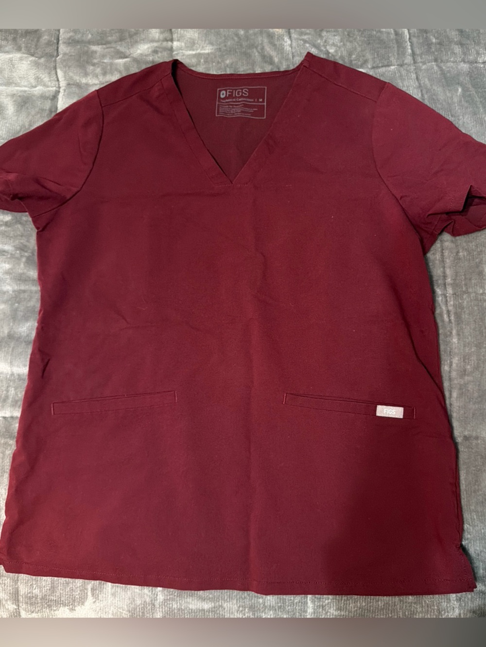 Figs Women's Burgundy Scrub Set